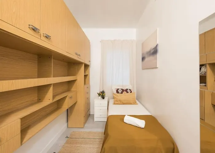 Lb Nice Apartment Sagrada Familia